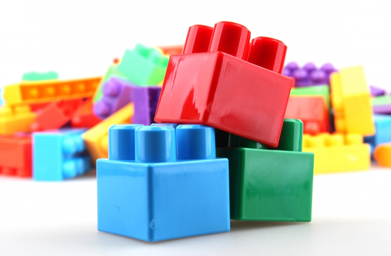 plastic-building-blocks